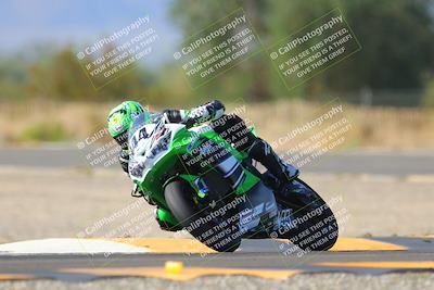 media/Oct-07-2023-CVMA (Sat) [[f84d08e330]]/Race 11 Supersport Open/